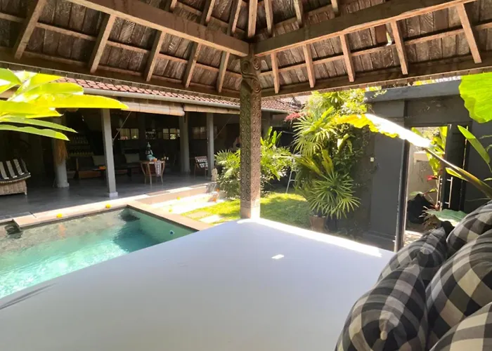 Badra House Santai *